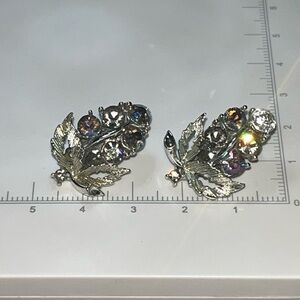 Vintage Lisner Aurora Borealis Rhinestone Clip-On Earrings